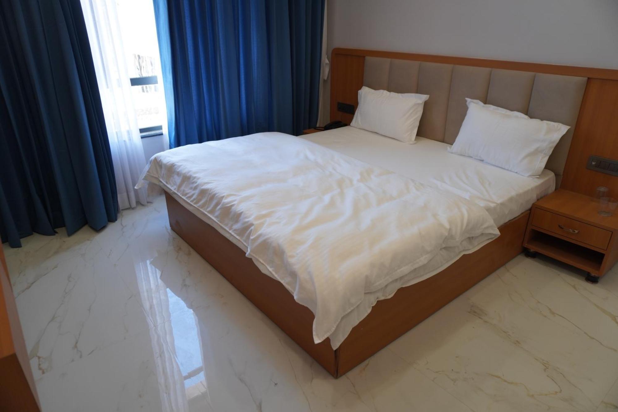 Hotel Heera Palace Khatu Екстер'єр фото